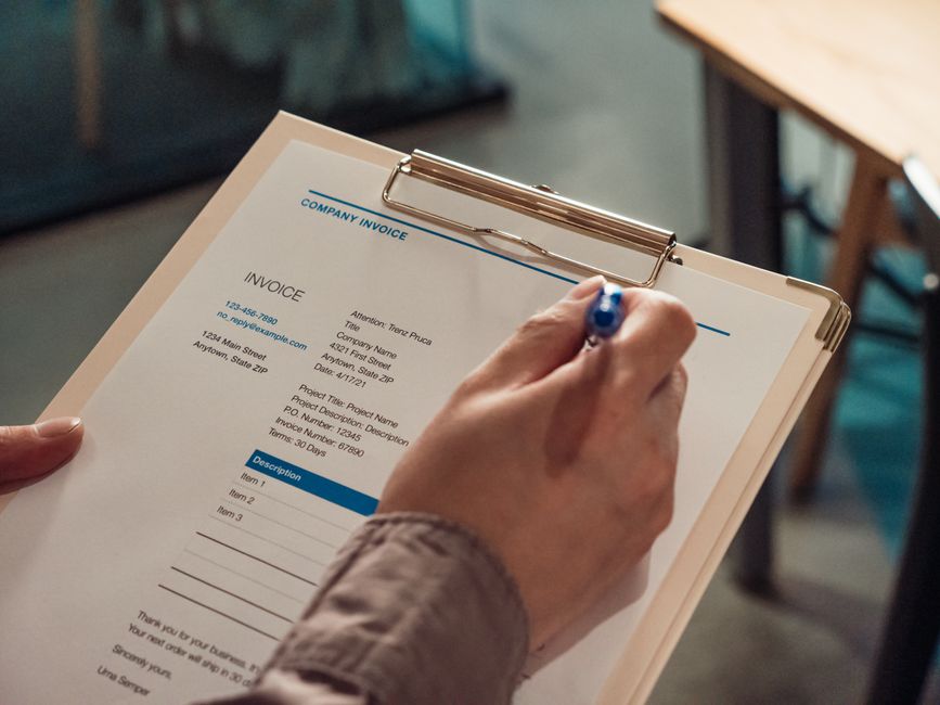 Calculadora y documentos fiscales